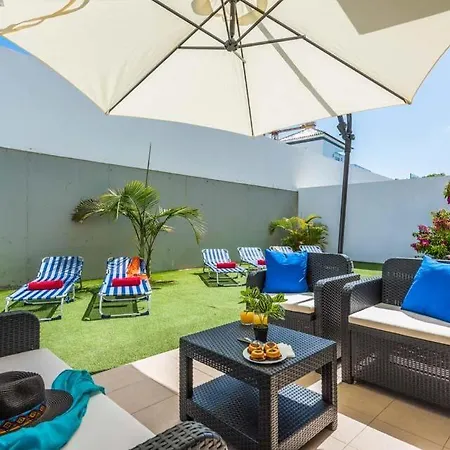 Playa De Fanabe Sleeps 8 With Pool Air Con And Wifi * アデヘ