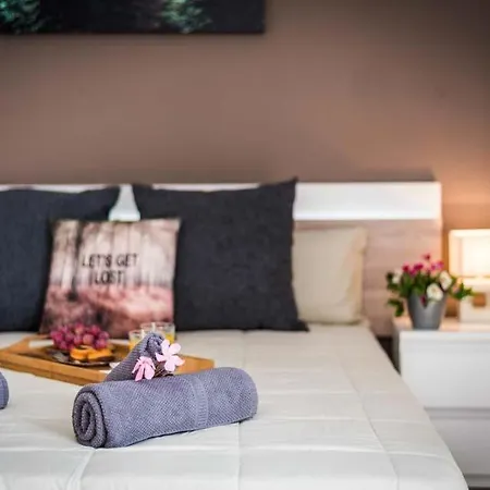 Playa De Fanabe Sleeps 8 With Pool Air Con And Wifi ヴィラ *